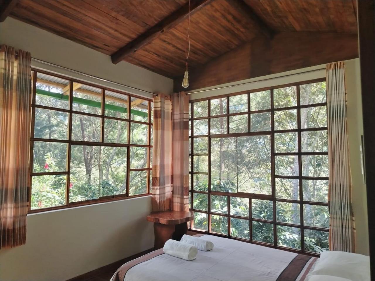 Lucmabamba Lodge Santa Teresa  Exteriör bild